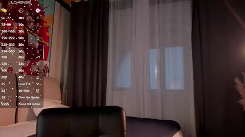 lonelyteaser online show from October 2025 01:12:02 PM