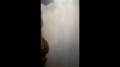 longdonglouie47 online show from April 2026 12:32:01 PM