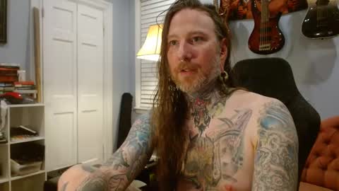 Snapshot of longhair021 chatting on September 2025 03:11:02 AM longhair online show from September 2025 03:11:02 AM