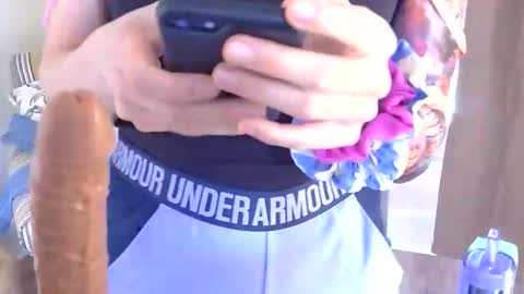 Snapshot of longlegstammy chatting on May 2026 07:45:02 PM Cutenurse91 online show from May 2026 07:45:02 PM