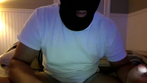 Snapshot of longtallnhandsome chatting on October 2025 04:01:02 AM longtallnhandsome online show from October 2025 04:01:02 AM