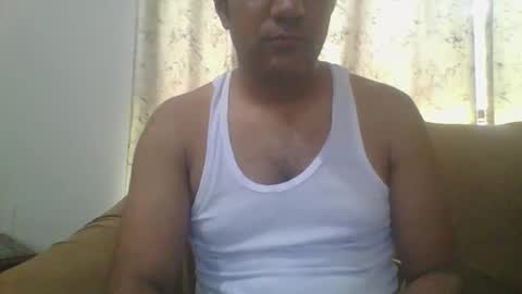 Snapshot of longthick1985 chatting on May 2026 07:46:02 AM Lleida-man online show from May 2026 07:46:02 AM