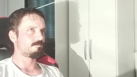 Snapshot of lookaz4010 chatting on February 2025 12:06:02 PM Lucas online show from February 2025 12:06:02 PM