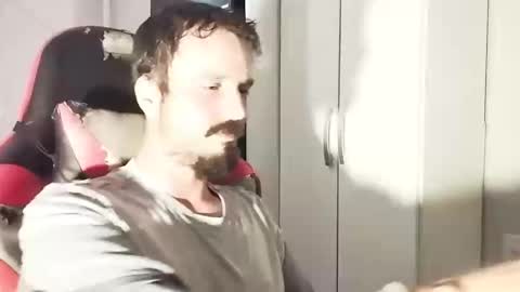 Snapshot of lookaz4010 chatting on September 2025 02:50:02 PM Lucas online show from September 2025 02:50:02 PM