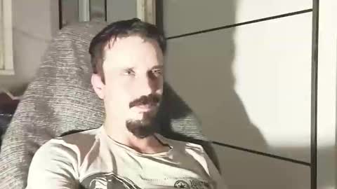 Snapshot of lookaz4010 chatting on February 2026 11:05:02 PM Lucas online show from February 2026 11:05:02 PM