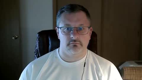 Snapshot of lookin75 chatting on March 2026 01:12:01 AM lookin75 online show from March 2026 01:12:01 AM