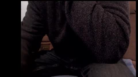 looking469 online show from November 2025 02:06:02 PM