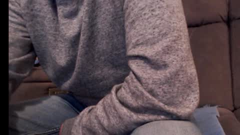 looking469 online show from March 2026 02:56:01 PM