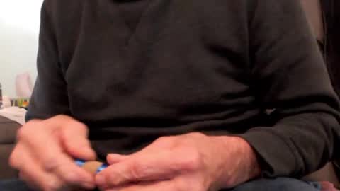 looking469 online show from April 2026 09:05:01 PM