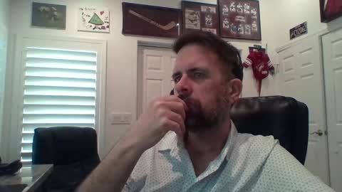 lookyherre online show from April 2026 05:17:01 PM