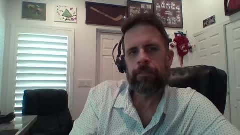 lookyherre online show from April 2026 05:30:01 PM