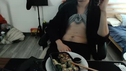 Peter and Ash online show from October 2025 08:42:02 PM