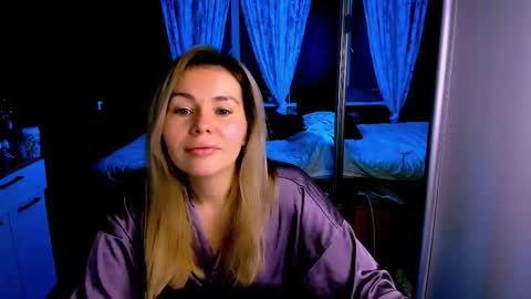 Lora online show from December 2025 02:53:01 AM