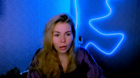 Lora online show from February 2026 02:59:02 AM