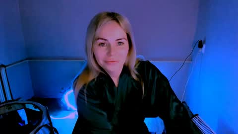 Lora online show from April 2026 02:22:02 AM