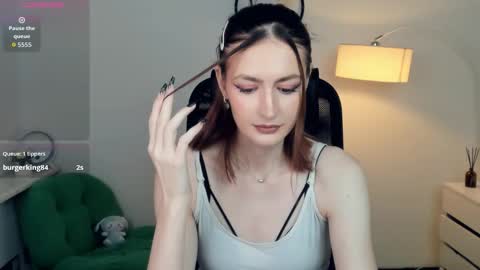 Lora online show from November 2025 07:47:02 AM