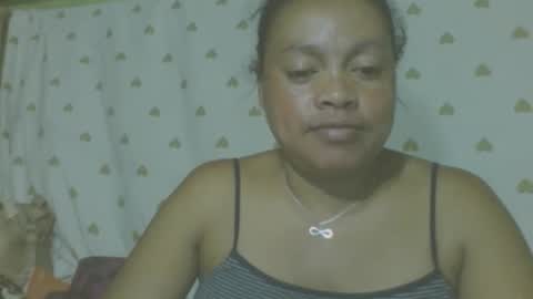 LorahxVane online show from May 2026 12:11:01 PM