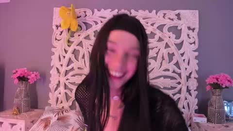 loraineblake online show from February 2026 01:14:01 PM