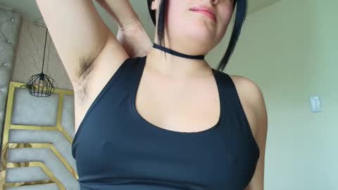   online show from October 2025 12:14:02 PM