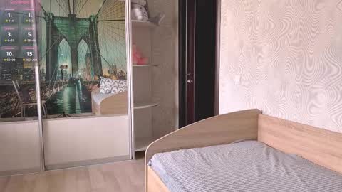 Olivia online show from October 2025 05:29:02 AM