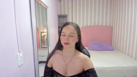 lorelaigiven online show from March 2026 12:22:01 PM