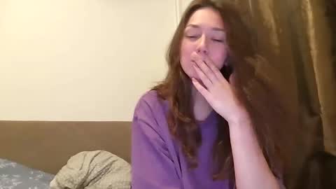 Snapshot of lorelea_cute chatting on October 2025 07:56:01 PM Lorelea cute online show from October 2025 07:56:01 PM