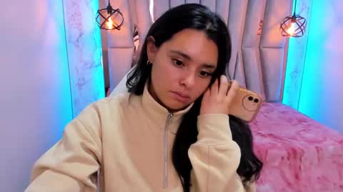 lorem_adams online show from February 2025 11:00:02 AM