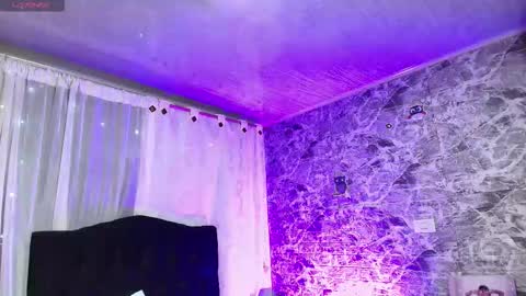 Loren online show from February 2026 12:53:01 AM