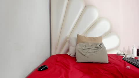 Lorena online show from January 2025 04:34:02 PM