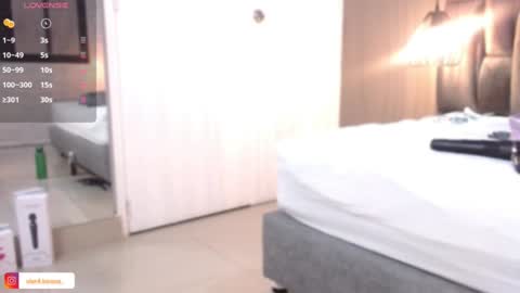 Snapshot of lorena_vieira_ chatting on December 2024 10:14:02 PM Lorena Vieira online show from December 2024 10:14:02 PM