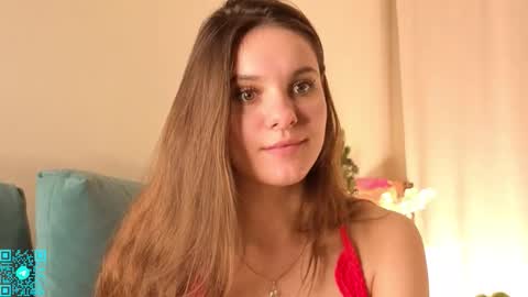 Chloe for Fan BlackHole online show from December 2025 07:54:02 PM