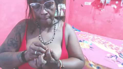 Snapshot of loretybighot chatting on May 2026 03:20:02 PM loretybighot online show from May 2026 03:20:02 PM
