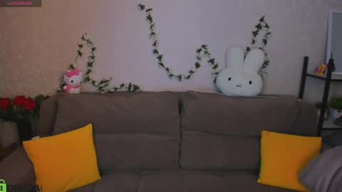 LORI online show from April 2026 01:12:02 AM