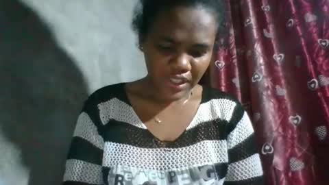 lorienne98 online show from May 2026 07:03:01 AM