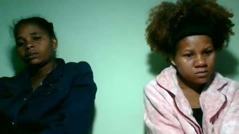 lorienne98 online show from June 2026 11:57:02 PM