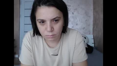 LorraGrey online show from November 2025 12:16:01 PM