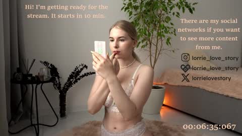 Snapshot of lorrie_love_story chatting on February 2025 04:00:02 PM Lorrie online show from February 2025 04:00:02 PM