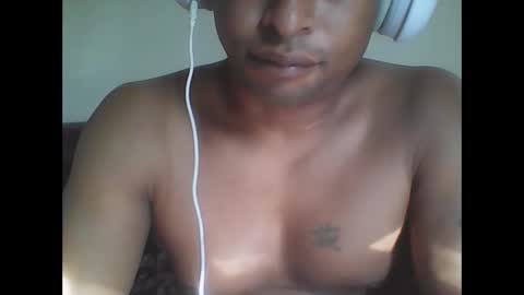 Snapshot of lostgeckoks chatting on November 2025 08:51:01 PM LostGeckos online show from November 2025 08:51:01 PM