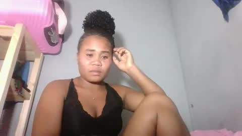 louane98 online show from February 2026 03:07:01 PM