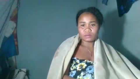 louane98 online show from April 2026 12:41:01 AM