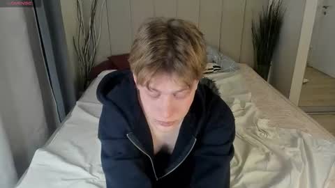 louie_evans online show from November 2025 03:45:02 AM