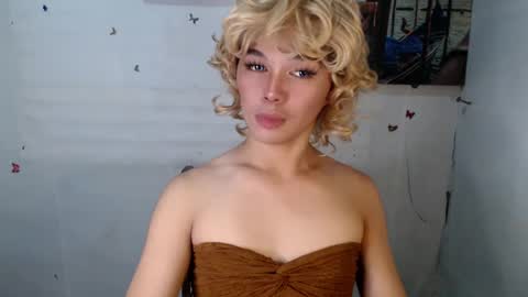 Snapshot of louilalicious chatting on February 2025 11:40:02 AM louilalicious online show from February 2025 11:40:02 AM