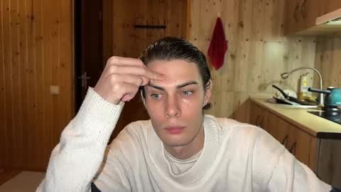 Snapshot of louis_preston chatting on March 2026 11:43:01 PM Mark online show from March 2026 11:43:01 PM