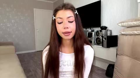 Flora online show from March 2026 07:13:01 AM