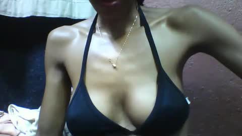 lovaelisa online show from December 2025 04:30:02 AM