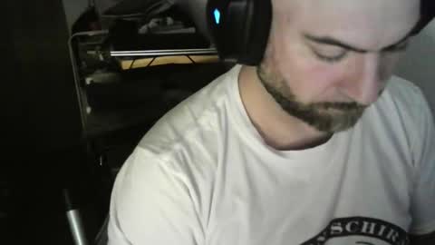 Snapshot of lovalova666 chatting on September 2025 09:05:01 PM Guapito online show from September 2025 09:05:01 PM