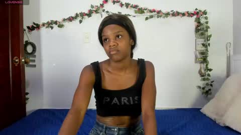 love2000x online show from June 2026 12:26:01 AM