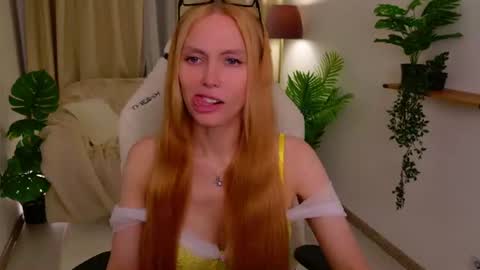 Snapshot of love_call chatting on July 2026 02:18:01 AM love_call online show from July 2026 02:18:01 AM