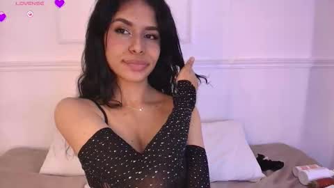 Cam online show from January 2026 07:27:01 PM