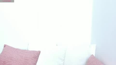 Snapshot of love_kris chatting on May 2026 06:16:02 PM Kristen LoveBerry online show from May 2026 06:16:02 PM